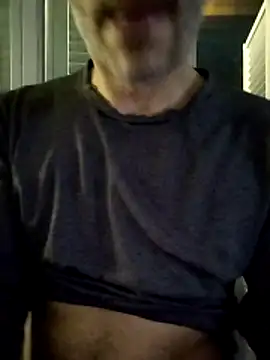 Snapshot of platone09 chatting on December 2025 09:22:01 PM platone09 online show from December 2025 09:22:01 PM