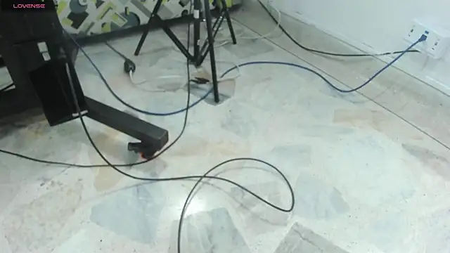 Snapshot of noa-camila chatting on November 2025 12:28:02 PM noa-camila online show from November 2025 12:28:02 PM