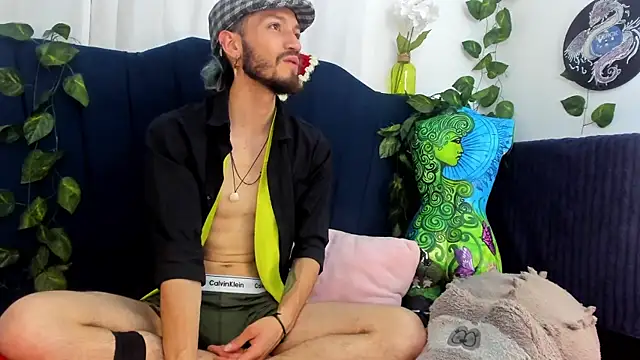 Snapshot of AngelDamianArt chatting on November 2025 01:25:02 PM AngelDamianArt online show from November 2025 01:25:02 PM