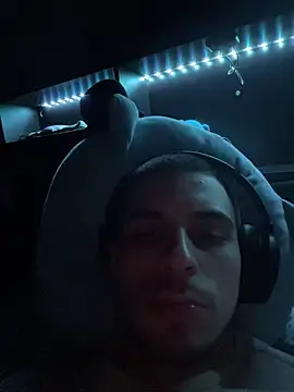 daddyshomeee  online show from April 2026 04:46:02 AM