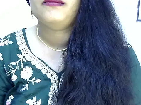 Muskan Jha online show from April 2026 01:01:01 AM