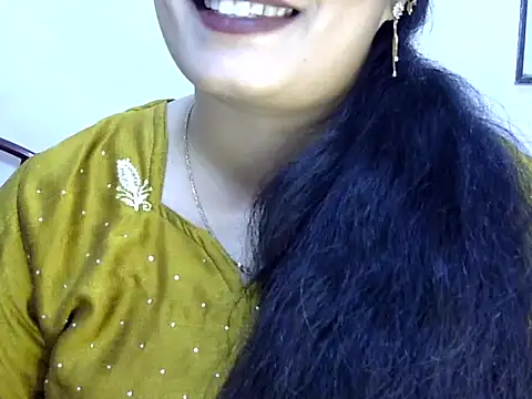 Muskan Jha online show from July 2026 12:47:02 PM