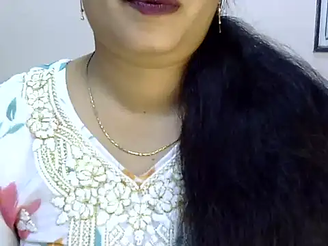 Muskan Jha online show from July 2026 03:21:02 PM
