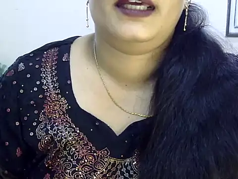 Muskan Jha online show from August 2026 06:34:01 AM