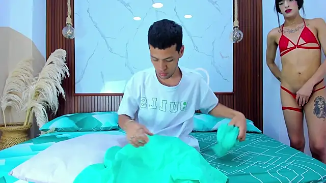 Snapshot of Loversinfire2 chatting on November 2025 08:08:01 PM Loversinfire2 online show from November 2025 08:08:01 PM