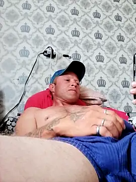 Snapshot of patraick chatting on December 2025 06:12:02 PM patraick online show from December 2025 06:12:02 PM