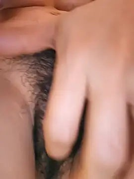 Lousii online show from February 2026 04:42:01 AM