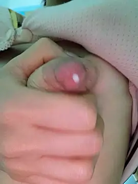 Lousii online show from March 2026 11:42:02 PM