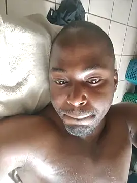 TheeNakedSaint  online show from February 2026 07:40:01 AM