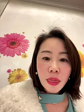 Snapshot of xiaoling2358 chatting on December 2025 07:36:02 AM xiaoling2358 online show from December 2025 07:36:02 AM