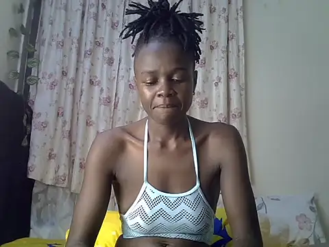 Snapshot of Kimmiey_leex chatting on November 2025 10:42:02 PM Kimmiey leex online show from November 2025 10:42:02 PM