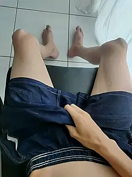 Snapshot of bnnzin chatting on November 2025 06:34:01 PM bnnzin online show from November 2025 06:34:01 PM