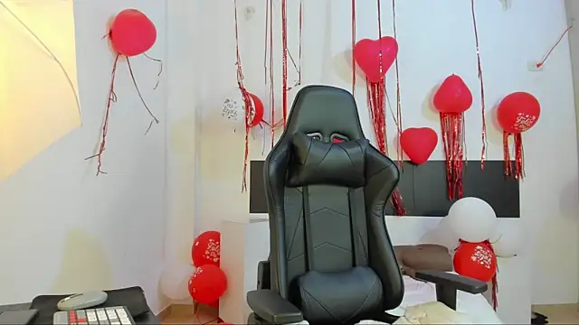 BWW-CINDY11 online show from February 2026 09:41:02 AM