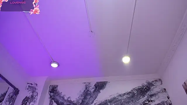 Snapshot of VictoriaSaenz1_ chatting on December 2025 05:48:01 AM VictoriaSaenz1 online show from December 2025 05:48:01 AM