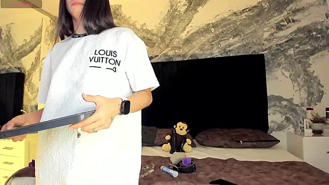 Snapshot of VictoriaSaenz1_ chatting on December 2025 07:03:01 AM VictoriaSaenz1 online show from December 2025 07:03:01 AM