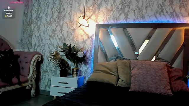 Snapshot of LILITH_LIBELULA chatting on December 2025 07:18:01 PM LILITH LIBELULA online show from December 2025 07:18:01 PM