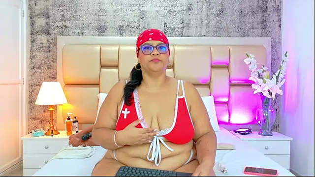 SelennaCooper online show from January 2026 11:57:02 AM