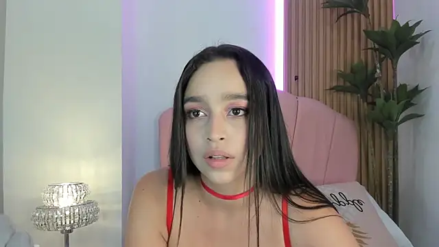 Snapshot of zoe_quinn7 chatting on December 2025 07:54:02 PM zoe quinn7 online show from December 2025 07:54:02 PM