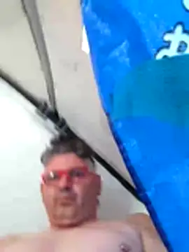 Snapshot of fuckencunt chatting on January 2026 04:05:01 AM fuckencunt online show from January 2026 04:05:01 AM