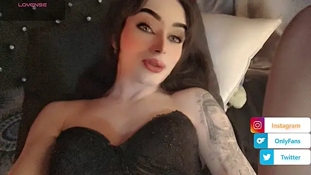 Snapshot of Baby_luxury chatting on December 2025 08:19:01 AM Baby luxury online show from December 2025 08:19:01 AM