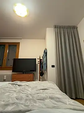 feliciafelon online show from February 2026 08:03:02 PM