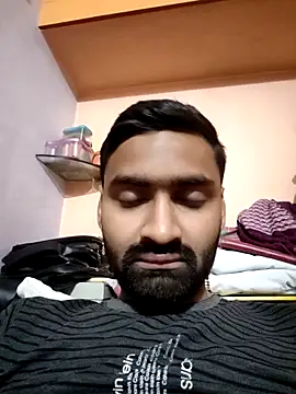 smartboy9smit online show from December 2025 04:14:01 PM