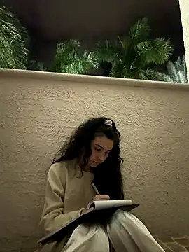 Snapshot of sometimesmiachristina chatting on December 2025 12:26:02 AM sometimesmiachristina online show from December 2025 12:26:02 AM