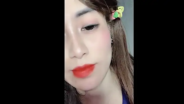 MiAnna-Lovee online show from November 2025 07:40:01 AM