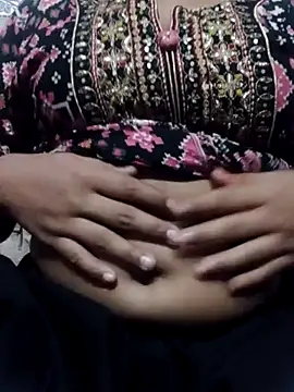 Snapshot of sexy_pihu9 chatting on April 2026 12:32:02 PM sexy pihu9 online show from April 2026 12:32:02 PM