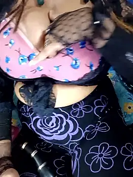 Snapshot of Heaven-2- chatting on January 2026 05:34:02 AM Heaven-2- online show from January 2026 05:34:02 AM