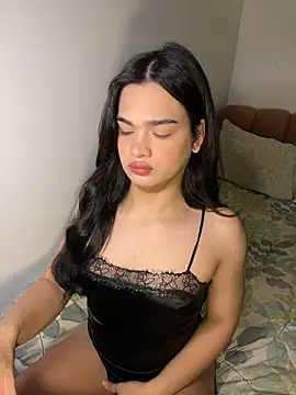 fairuu online show from December 2025 04:32:01 AM