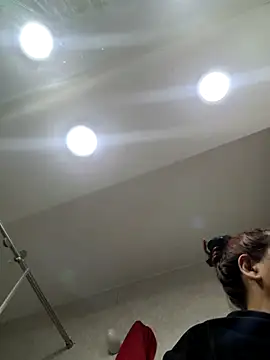 Scarlet curly online show from November 2025 09:02:02 AM