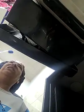 Scarlet curly online show from December 2025 09:02:01 AM