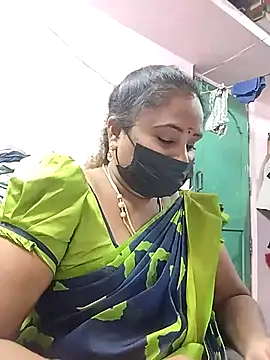 Snapshot of Tamil_devagi chatting on December 2025 08:04:02 PM Tamil devagi online show from December 2025 08:04:02 PM