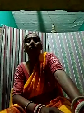 Snapshot of Xx_savita chatting on May 2026 09:42:02 PM Xx savita online show from May 2026 09:42:02 PM