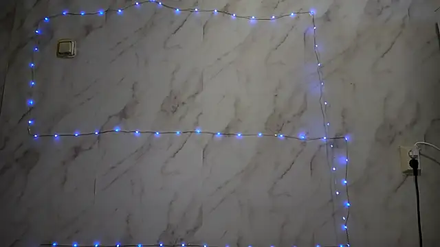 Snapshot of TianaMeiser chatting on December 2025 11:15:02 AM TianaMeiser online show from December 2025 11:15:02 AM