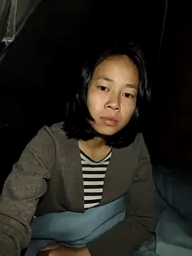 Snapshot of Cat-meow chatting on November 2025 08:57:01 PM Cat-meow online show from November 2025 08:57:01 PM