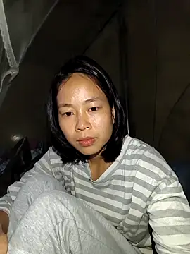 Snapshot of Cat-meow chatting on November 2025 01:00:02 PM Cat-meow online show from November 2025 01:00:02 PM