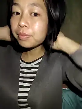 Snapshot of Cat-meow chatting on December 2025 11:24:01 PM Cat-meow online show from December 2025 11:24:01 PM