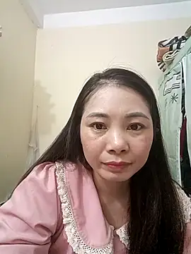 Snapshot of Moon-night222 chatting on December 2025 01:16:01 PM Moon-night222 online show from December 2025 01:16:01 PM