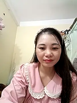 Snapshot of Moon-night222 chatting on December 2025 05:56:01 AM Moon-night222 online show from December 2025 05:56:01 AM