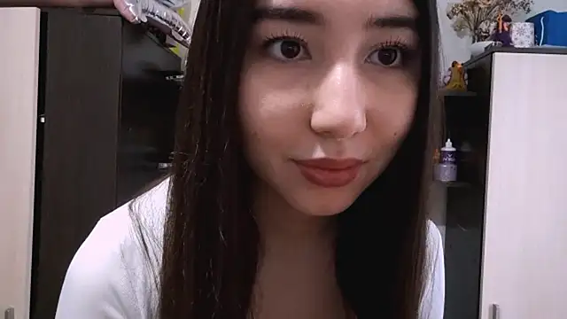 Snapshot of Alice_puff chatting on November 2025 10:18:01 AM Alice puff online show from November 2025 10:18:01 AM