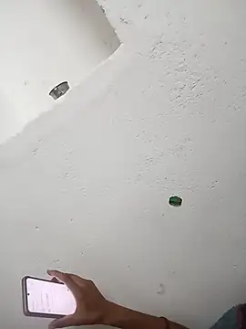 Anushasharma89 online show from February 2026 12:46:01 PM