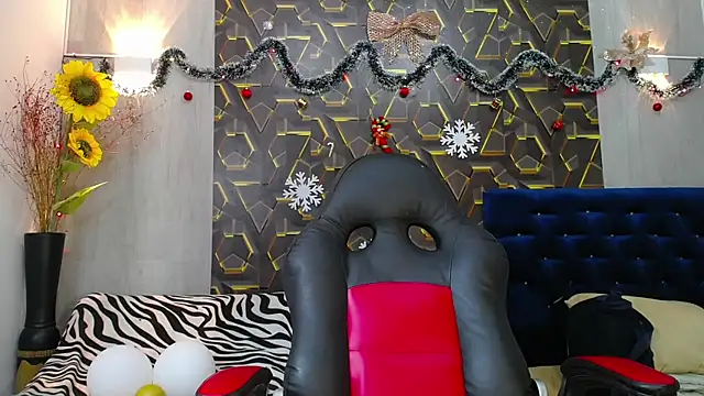 Snapshot of negga_cum chatting on December 2025 01:20:01 PM negga cum online show from December 2025 01:20:01 PM