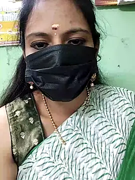 Snapshot of Queen-Neha chatting on November 2025 05:57:01 PM Queen-Neha online show from November 2025 05:57:01 PM