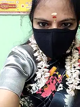 Snapshot of Queen-Neha chatting on November 2025 07:16:02 PM Queen-Neha online show from November 2025 07:16:02 PM