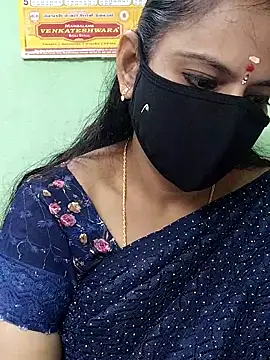 Snapshot of Queen-Neha chatting on November 2025 06:55:02 PM Queen-Neha online show from November 2025 06:55:02 PM