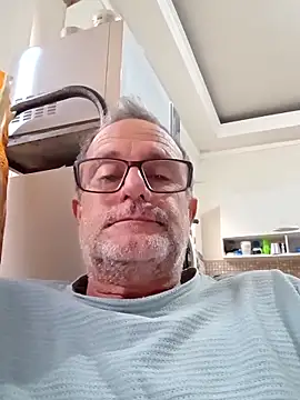 nard53 online show from May 2026 11:38:02 AM