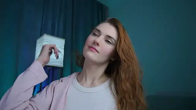 Snapshot of foxy_cute4you chatting on December 2025 07:53:02 PM foxy cute4you online show from December 2025 07:53:02 PM