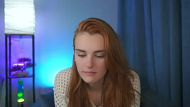 Snapshot of foxy_cute4you chatting on May 2026 07:10:02 PM foxy cute4you online show from May 2026 07:10:02 PM